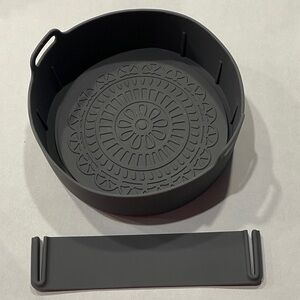 Heavy duty Silicone Air Fryer Basket with Removeable bottom & divider gray new